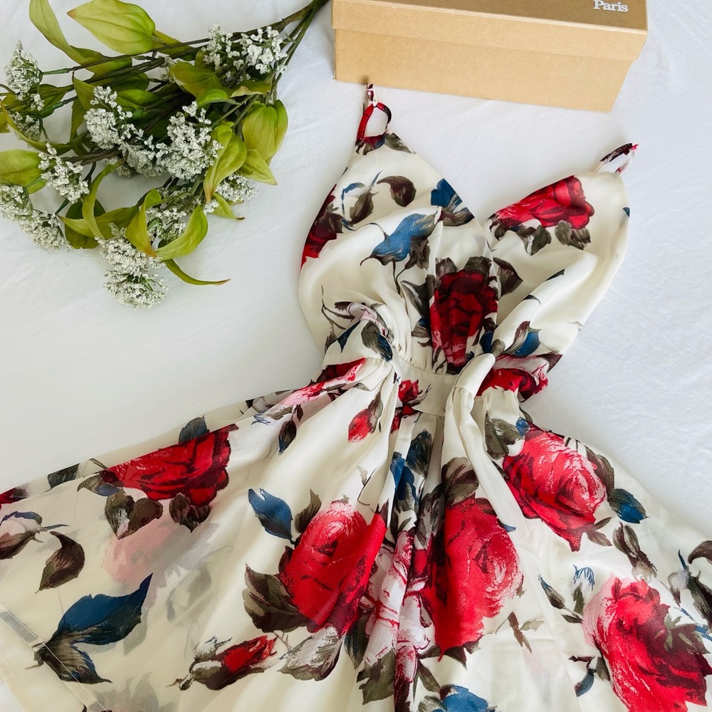 Floral backless romper
